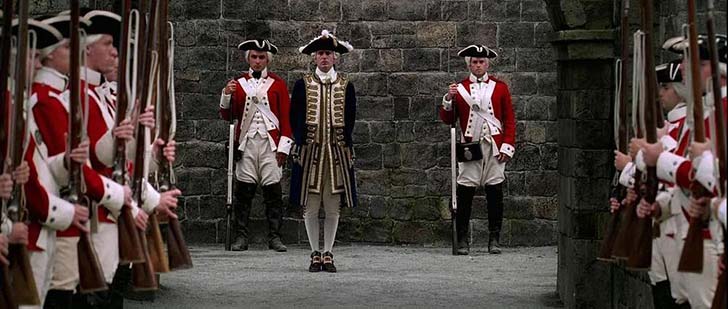 15-shocking-costume-mistakes-in-movies_10