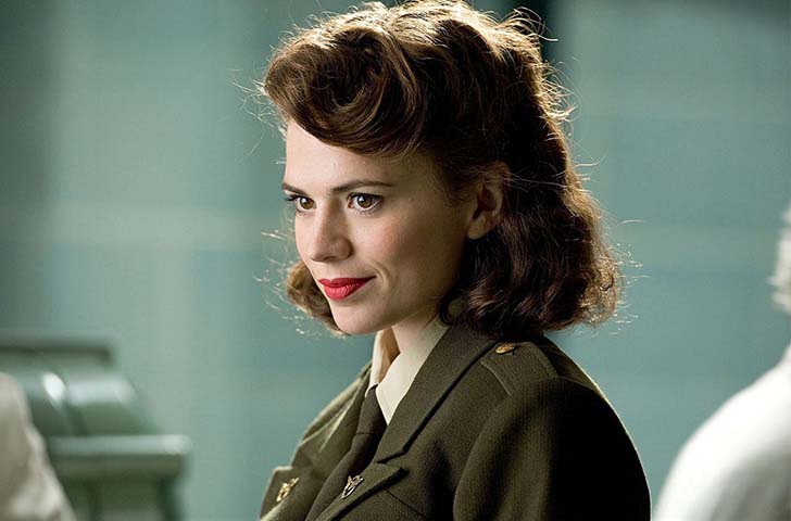 15-shocking-costume-mistakes-in-movies_7