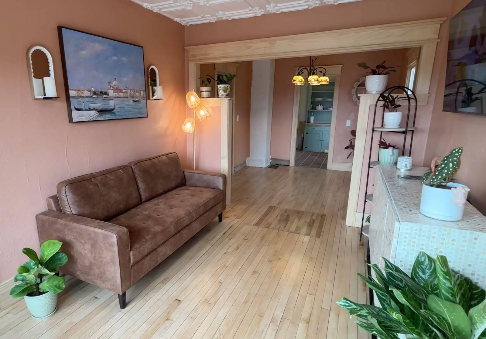 A 100-Year-Old House For $1: The Amazing Renovation That Changed Everything_6