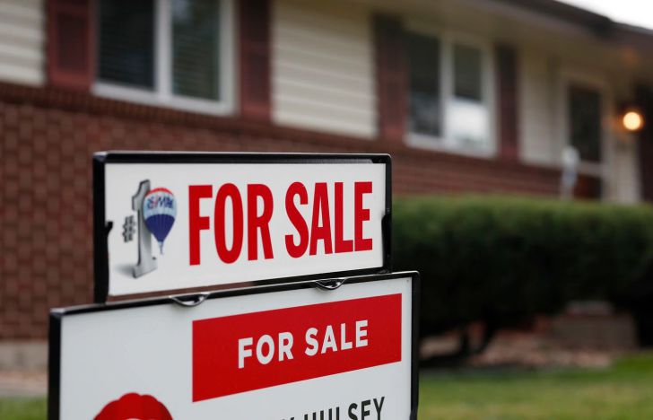 96-Year-Old Woman Puts Home Up For Sale And People Go Inside To Find It Untouched After 72 Years_36