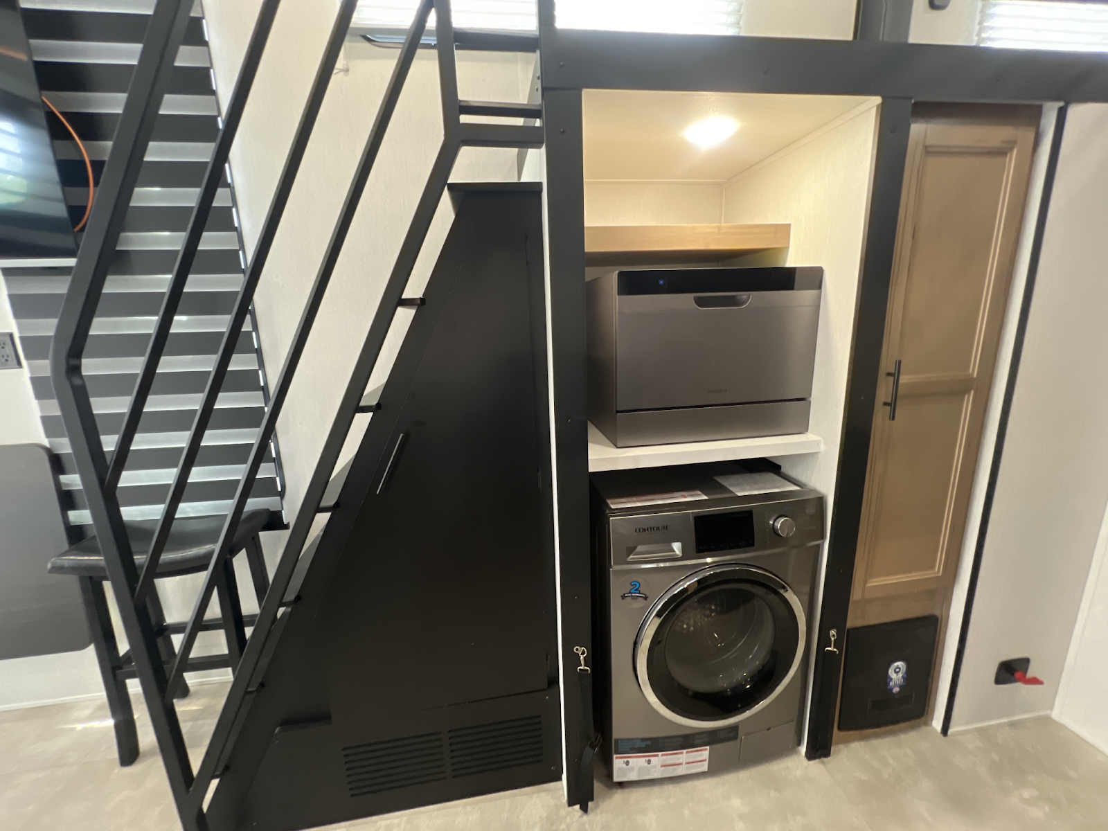 Camp Smarter, Not Harder: This 183 Square Feet RV’s Got A Porch & Loft, All In One!_8