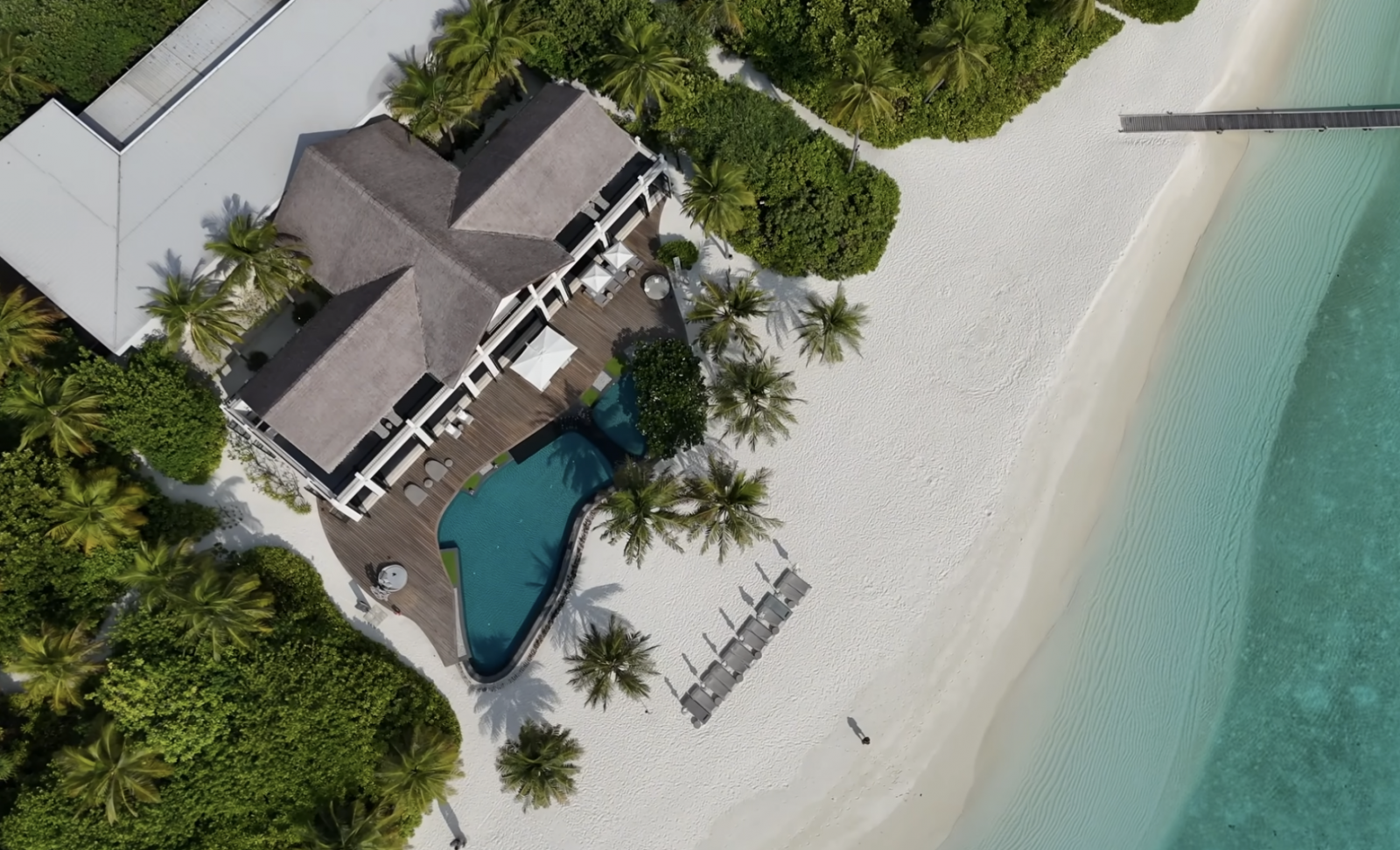 inside-a-50-000-night-5-acre-maldives-private-island-resort-1