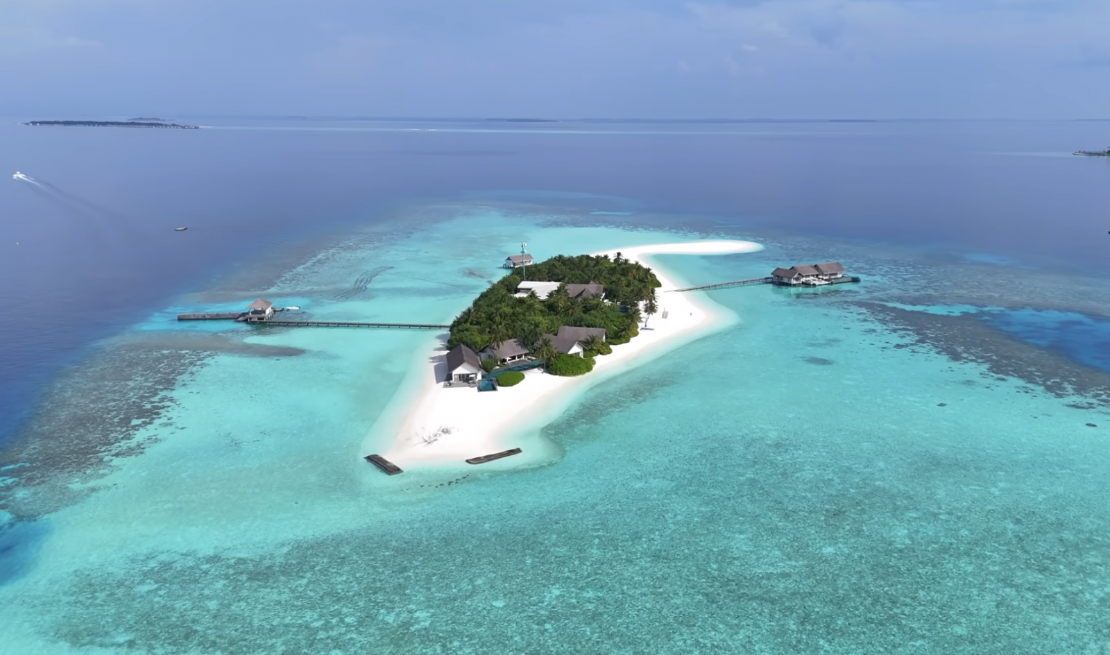 inside-a-50-000-night-5-acre-maldives-private-island-resort-23