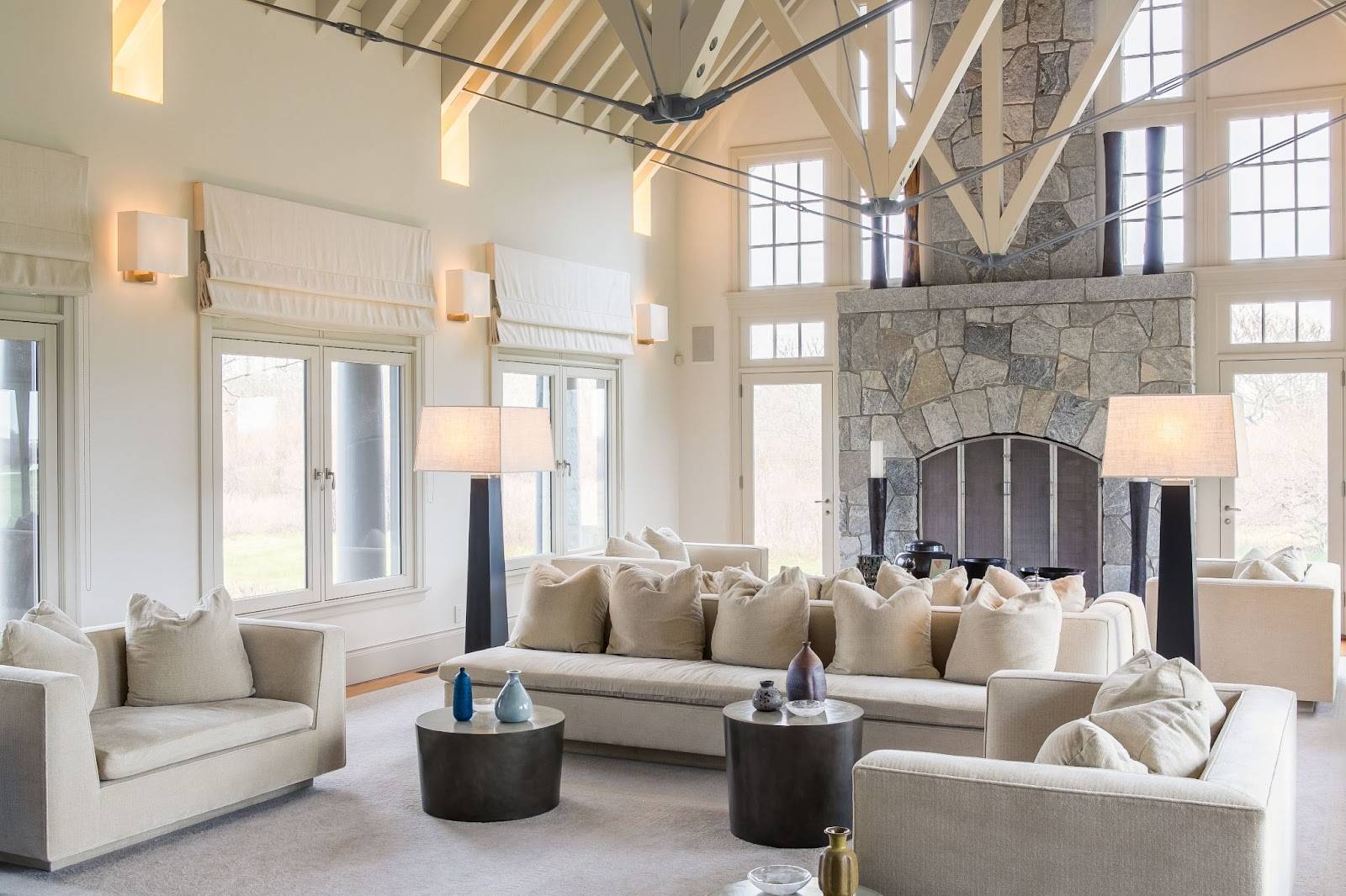 Inside Look: A Tour of The Obamas' $12M New House_2