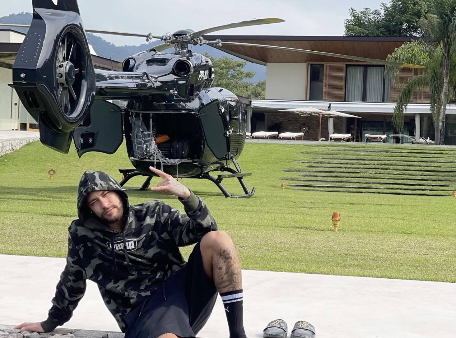 neymar-s-60m-mansion-inside-his-private-brazilian-paradise-1