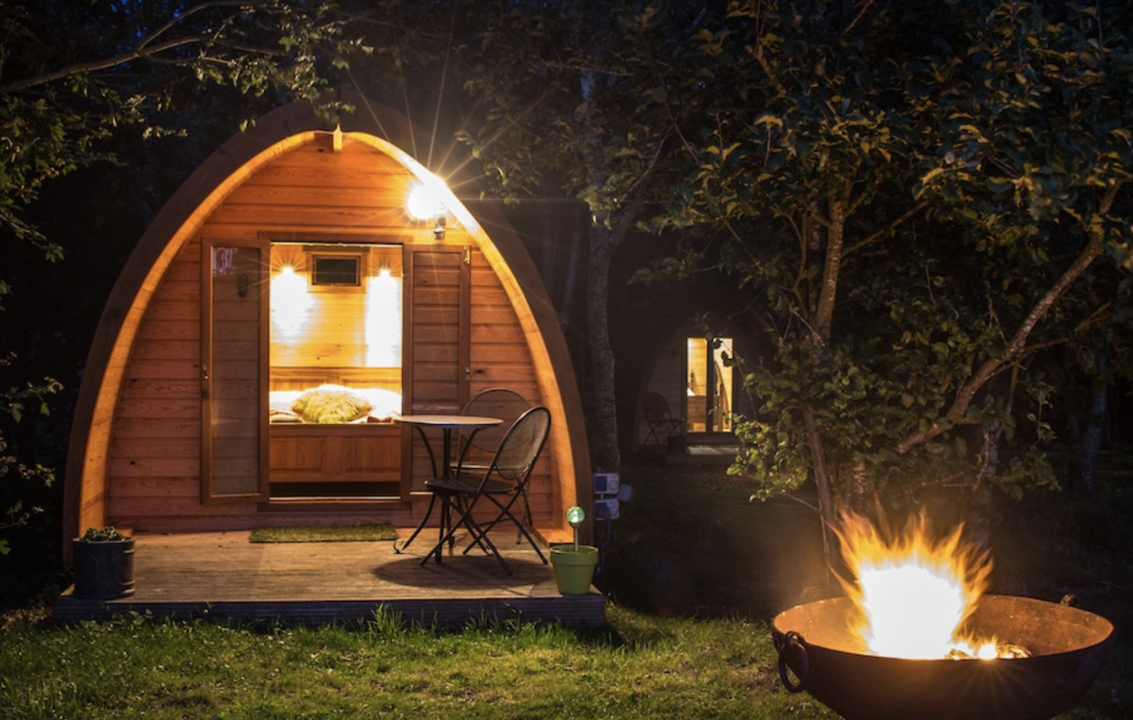 This Tiny Log Cabin Is Only 20 Sqm, But You'll Love It After Stepping Inside!_17