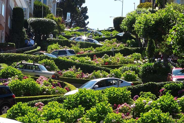 top-10-amazing-streets-around-the-world_5