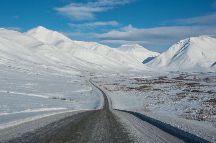 World's 25 Most Dangerous Roads You Should Avoid Crossing_17