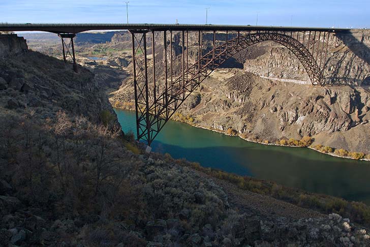 10-most-exciting-bungee-jumps-in-the-world_5