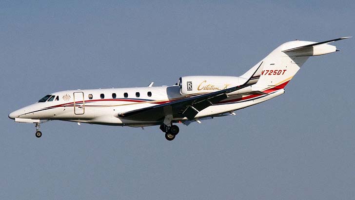 16-jaw-dropping-cars-and-airplanes-donald-trump-owns_9