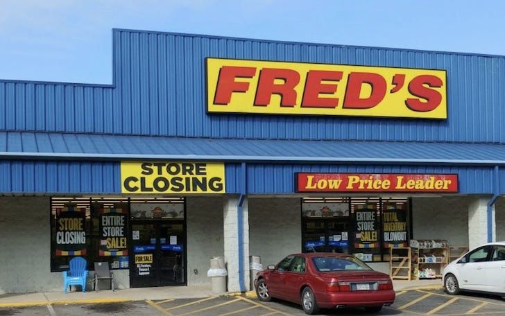 20 Beloved Stores You Have To Say Goodbye To In 2020_12