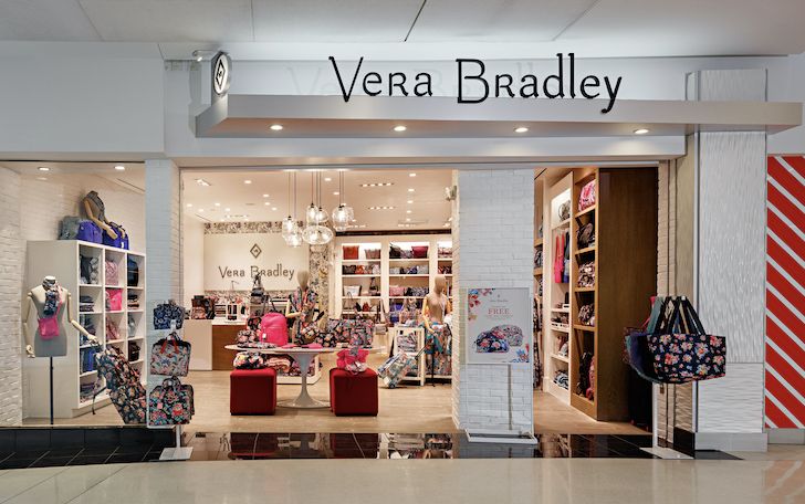 20 Beloved Stores You Have To Say Goodbye To In 2020_19