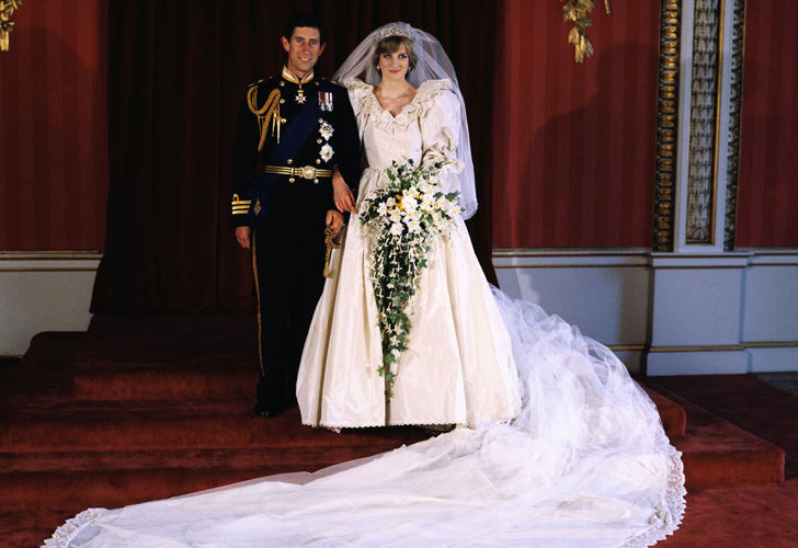 20-most-iconic-royal-wedding-dresses-in-history_5