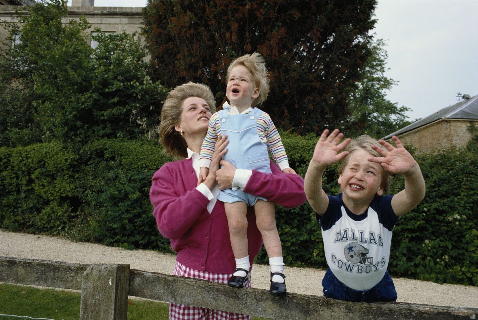 20 Vintage Photographs Of Celebrity Moms Being The Absolute Best_2