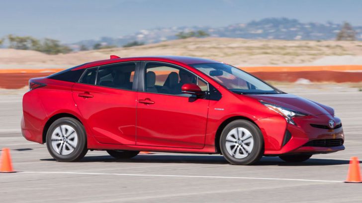 21 Cars That Can Last Over 250,000 Miles_14