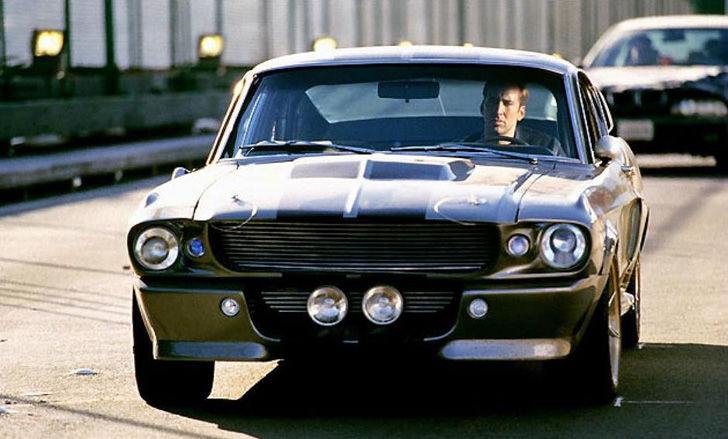 21-celebrities-you-didnt-realize-were-car-nuts_13