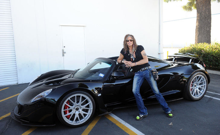21-celebrities-you-didnt-realize-were-car-nuts_18