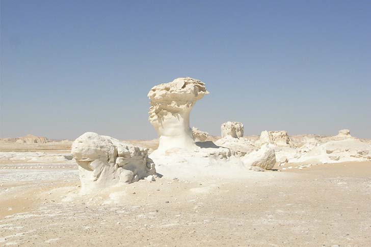 7-most-amazing-deserts-to-visit_7