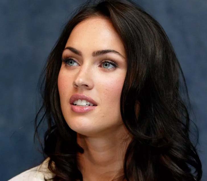 8-famous-celebs-who-never-mind-flaunting-their-flaws_4
