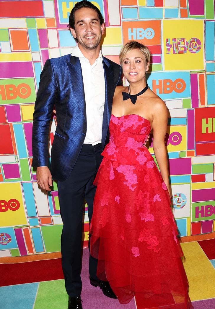 8-sketchy-things-everyone-just-ignores-about-kaley-cuoco_3