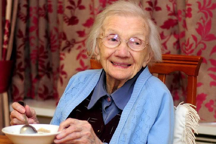 96-Year-Old Lady Puts Her House For Sale. What’s Inside Surprised All_1