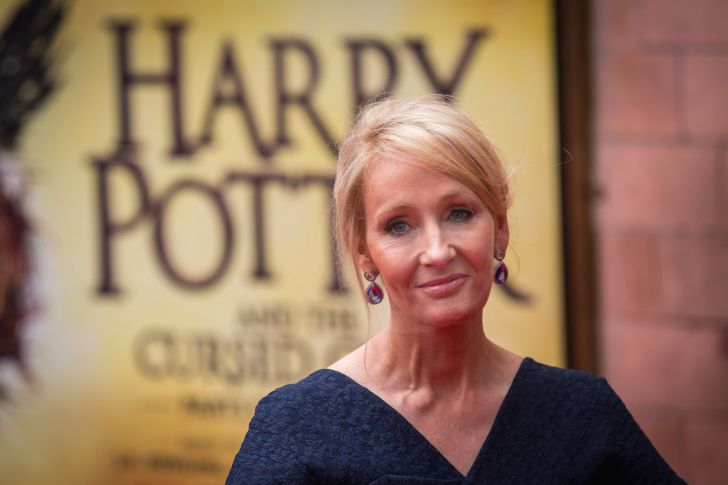 A Look At 23 Celebrities And Their Net Worth In 2019_32