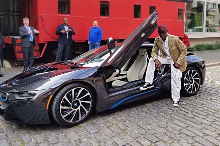 A Look At 23 Celebrities And Their Net Worth In 2019_39