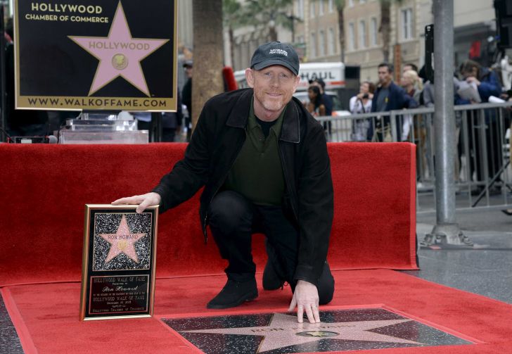 A Look At 23 Celebrities And Their Net Worth In 2019_45