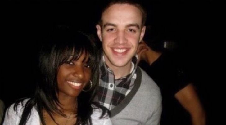 Couple Confused When Selfie Goes Viral Until They Read The Comments_6