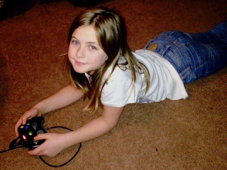 dad-cut-girls-hair-off-on-her-birthday-to-punish-her_6