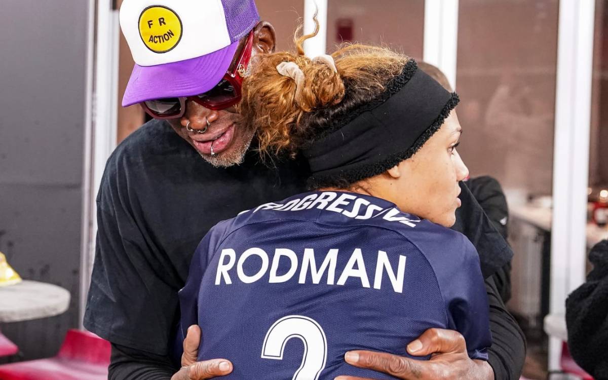 dennis-rodman-finally-opens-the-doors-to-his-2-35m-home-look-inside-10
