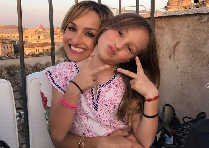 giada-de-laurentiis-personal-life-is-likely-not-what-you-think_21