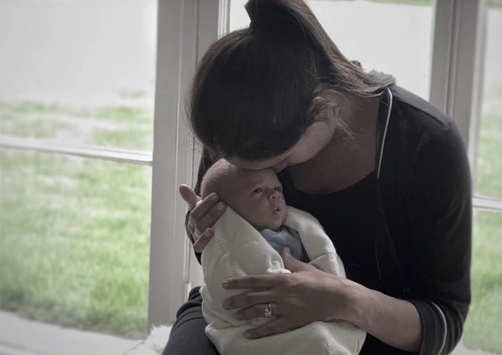 Harry And Meghan Finally Shares Photos Of Their Kids - Be The First To See!_1