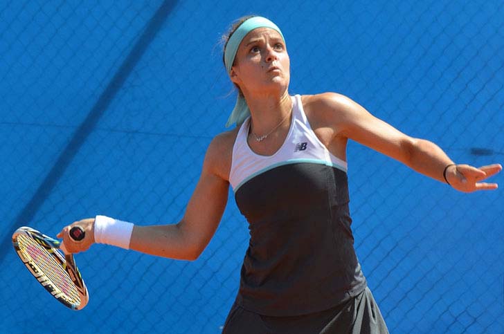 these-22-attractive-women-make-tennis-a-beautiful-scenery_18