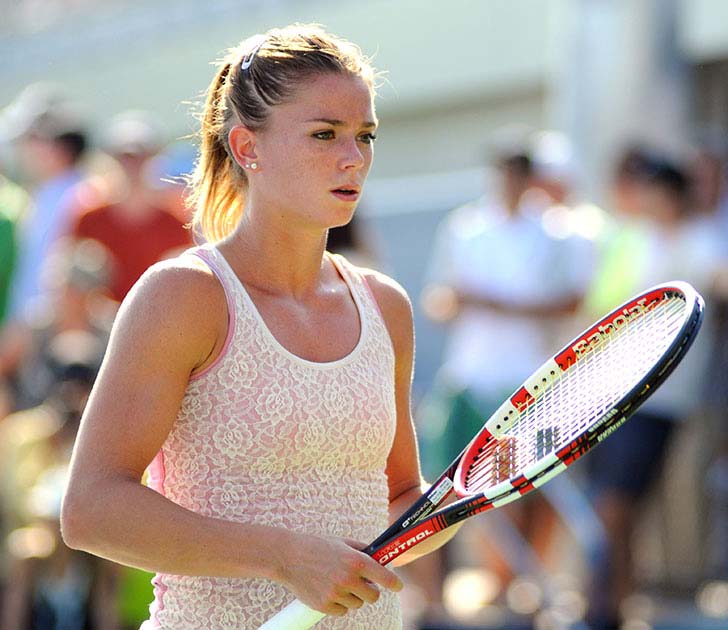 these-22-attractive-women-make-tennis-a-beautiful-scenery_7