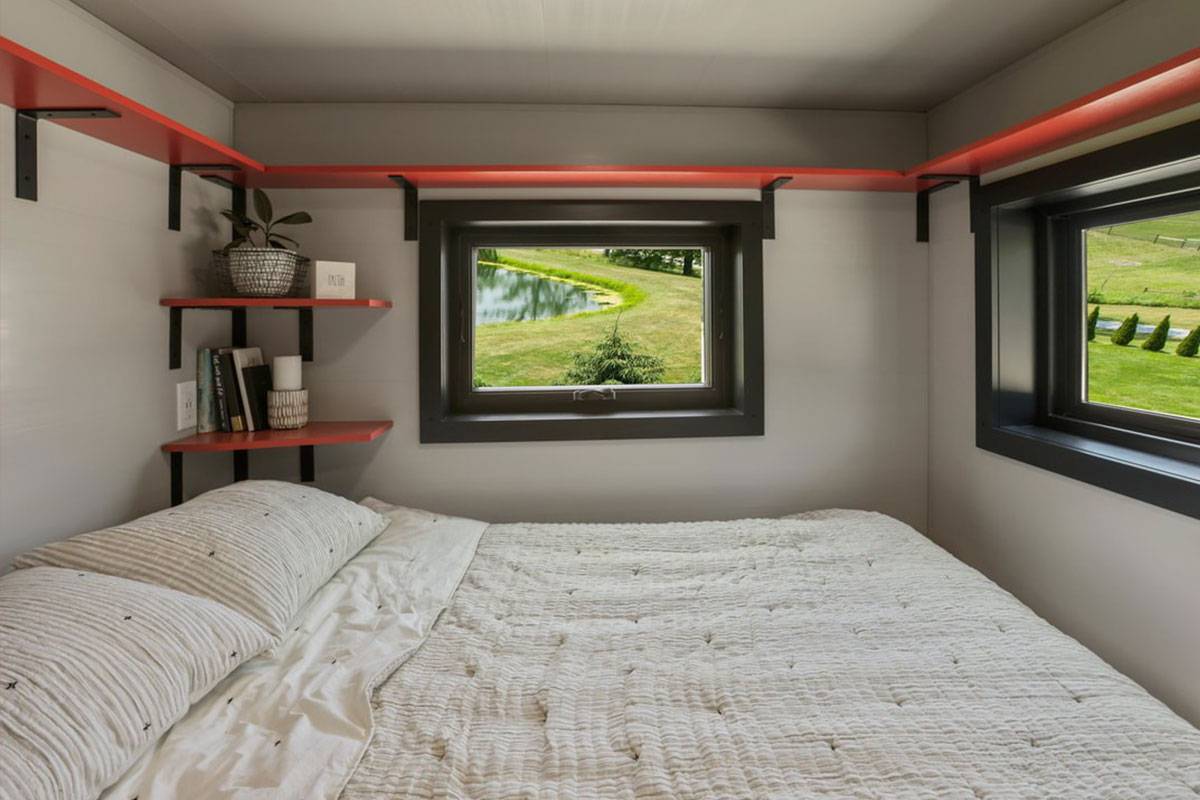 This Tiny House Is Only 240 Sq. Ft., Here's How It Looks Inside!_6