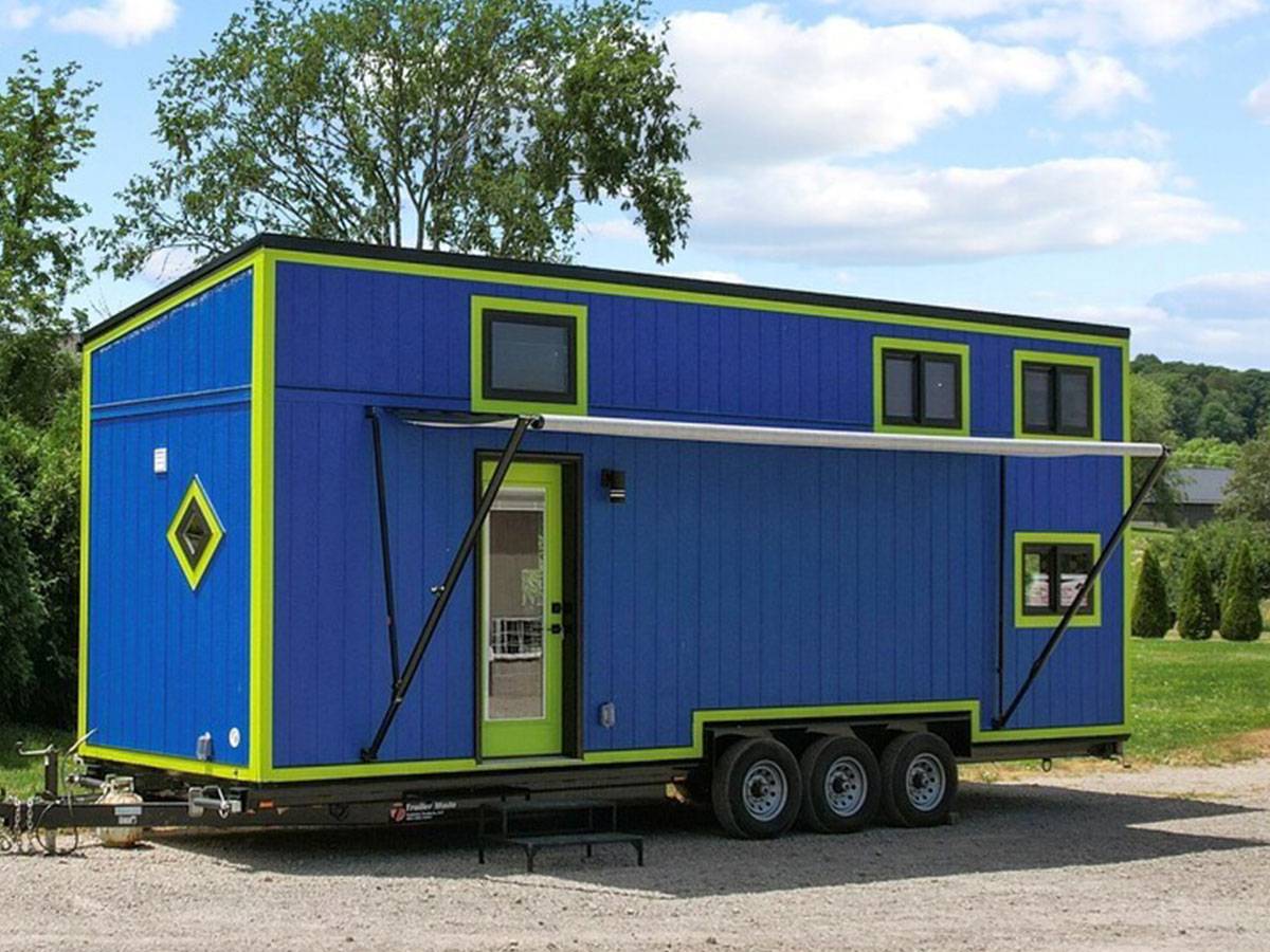 Tiny Converted Houses Become Dream Homes, See What They Are Like Inside!_1