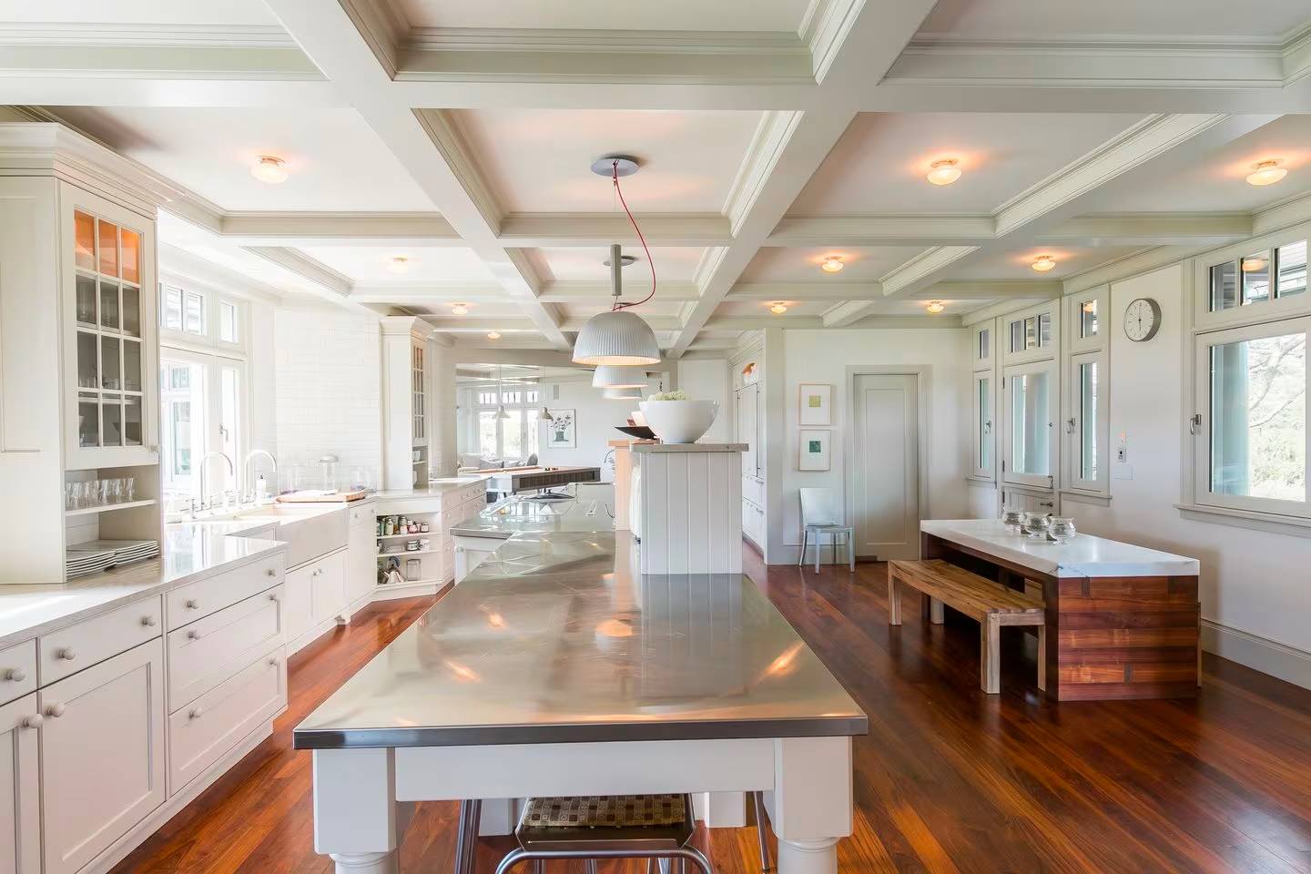Tour Inside The Obamas' Luxurious $12 Million New House_14