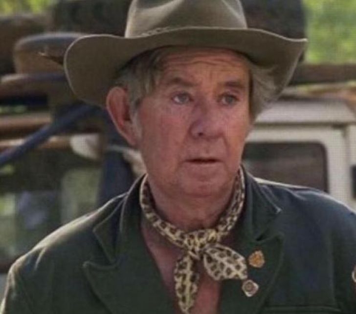 'Crocodile Dundee' Cast: Then and Now_24