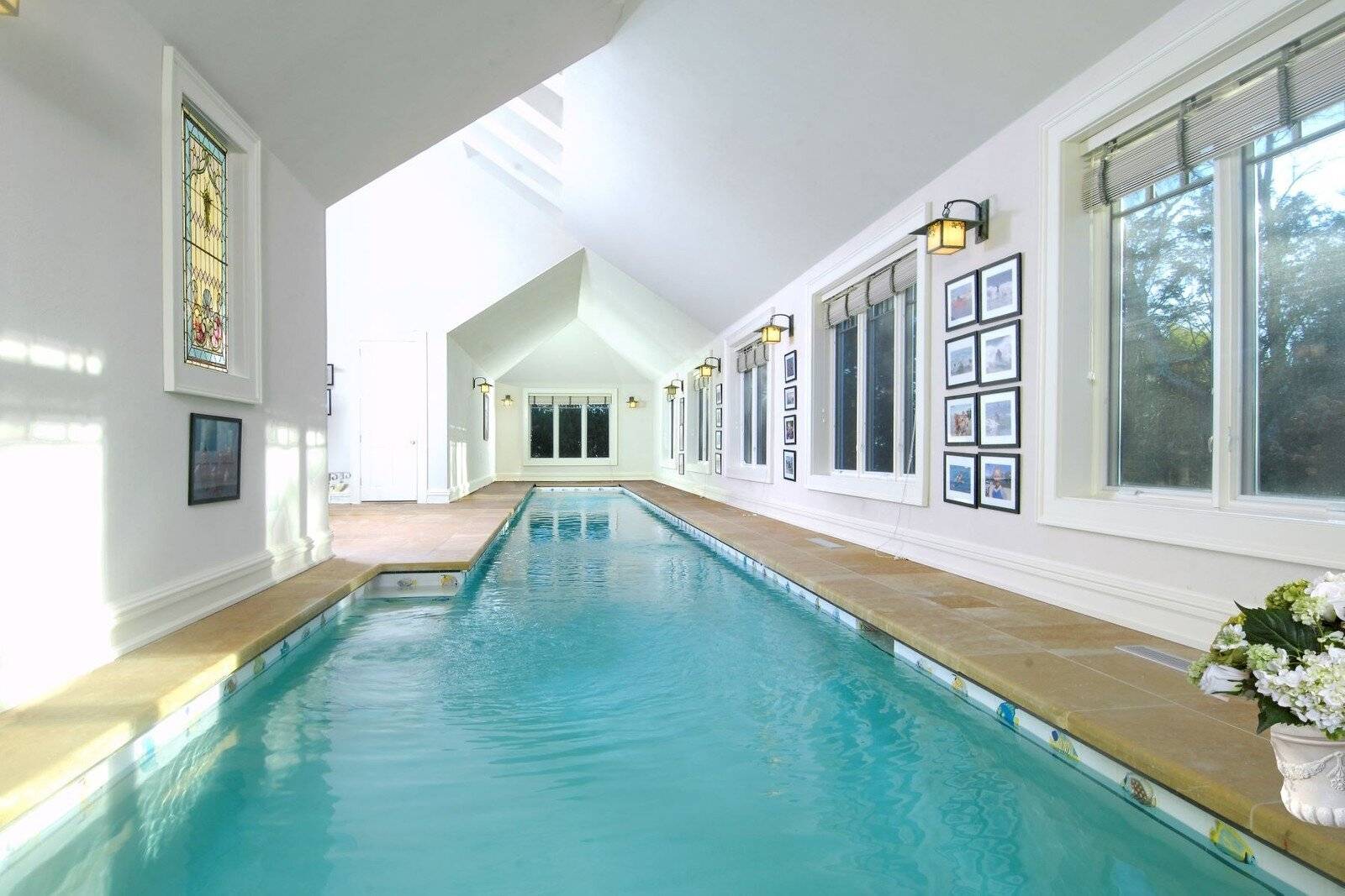 What’s Inside Trump’s $4M Mansion That Sold For $31.5M Today?_17