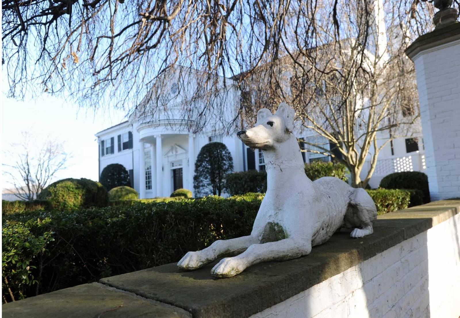 What’s Inside Trump’s $4M Mansion That Sold For $31.5M Today?_20